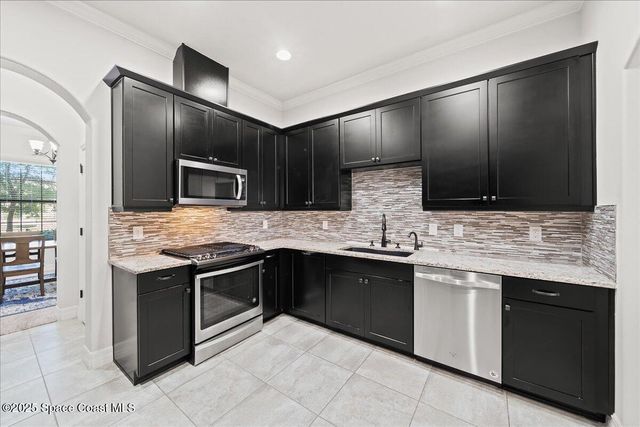 7115 Pena Lane, Melbourne, FL 32940