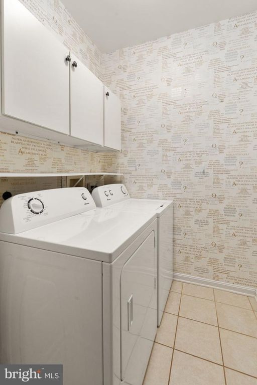 Image 29 of property listing at 118 OLD HOUSE CT #118, Baltimore, MD 21208