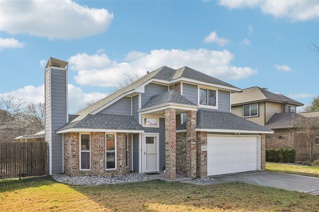 1517 Brookwood Drive, Grapevine, TX 76051