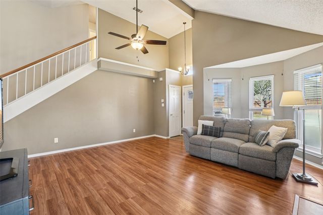 1517 Brookwood Drive, Grapevine, TX 76051