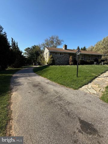 536 HAMPTON LN, Towson, MD 21286