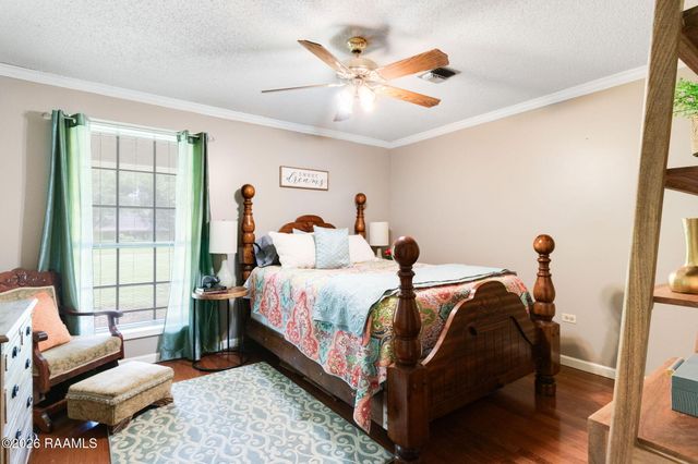 311 Interlaken Drive, New Iberia, LA 70563