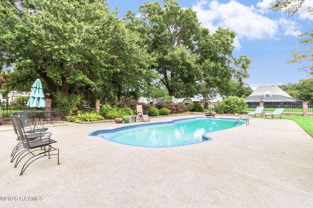 311 Interlaken Drive, New Iberia, LA 70563