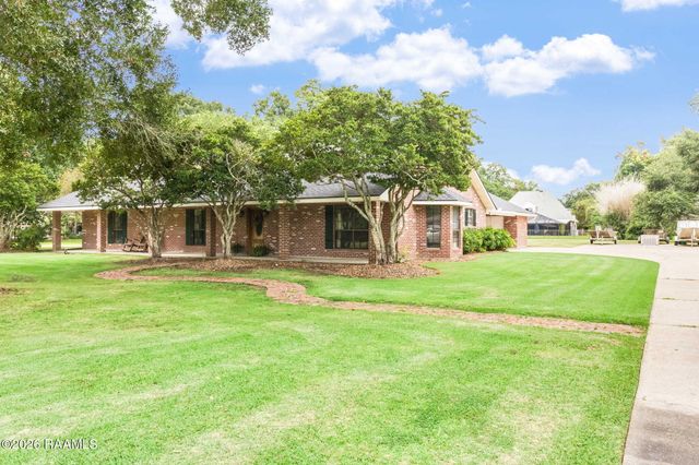 311 Interlaken Drive, New Iberia, LA 70563