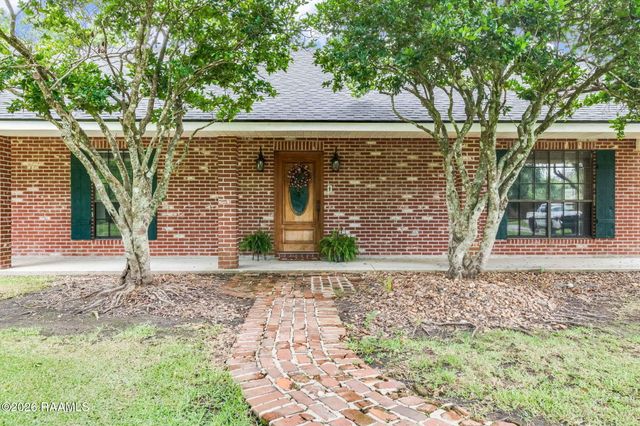 311 Interlaken Drive, New Iberia, LA 70563