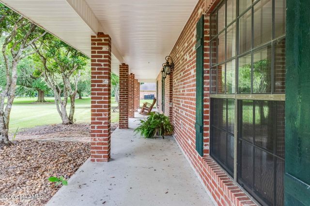 311 Interlaken Drive, New Iberia, LA 70563