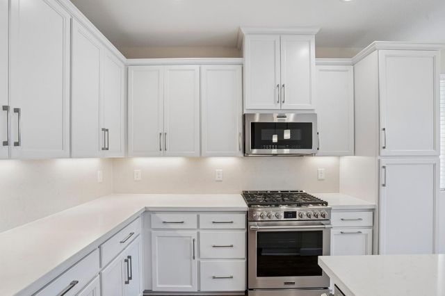 3920 Aura Way, Rancho Cordova, CA 95742