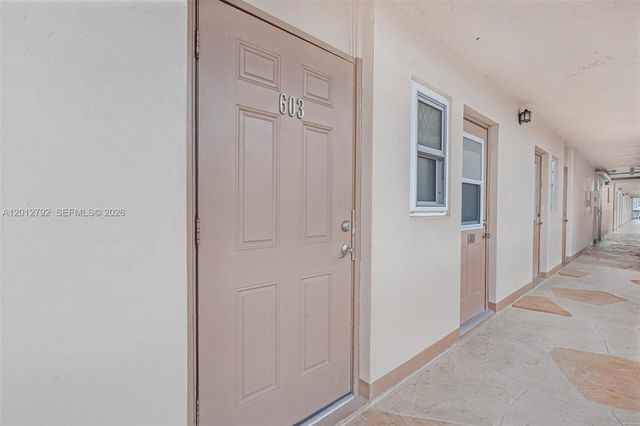 609 NE 14th Ave 603, Hallandale Beach, FL 33009