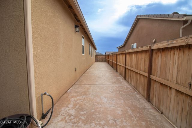 3363 Leopard Court, Rosamond, CA 93560