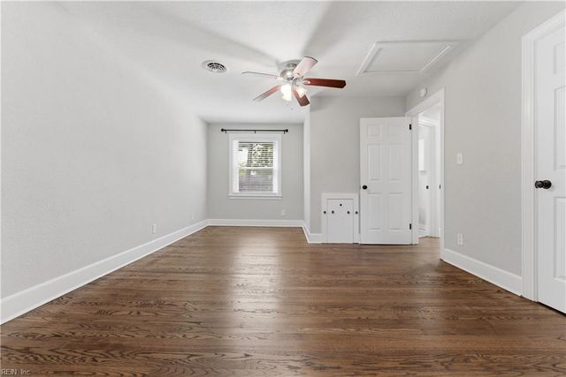 1049 N Lexan CRES, Norfolk, VA 23508