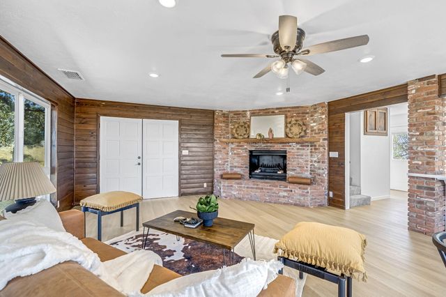 41070 Lilley Mountain Drive, Coarsegold, CA 93614