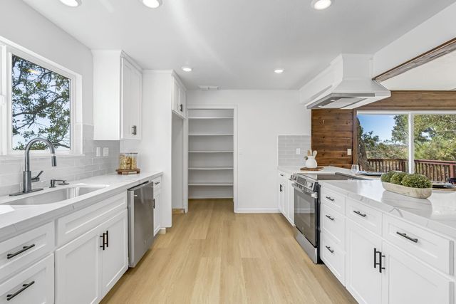 41070 Lilley Mountain Drive, Coarsegold, CA 93614