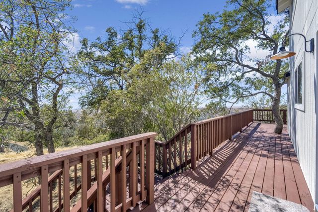 41070 Lilley Mountain Drive, Coarsegold, CA 93614