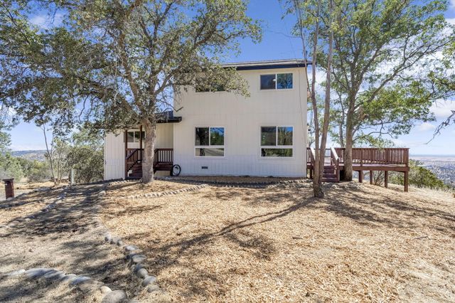 41070 Lilley Mountain Drive, Coarsegold, CA 93614