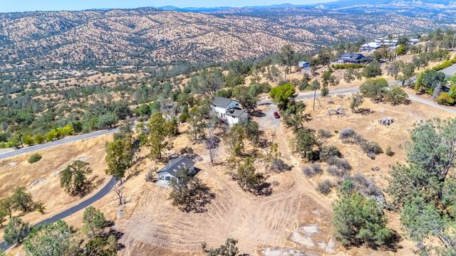 41070 Lilley Mountain Drive, Coarsegold, CA 93614
