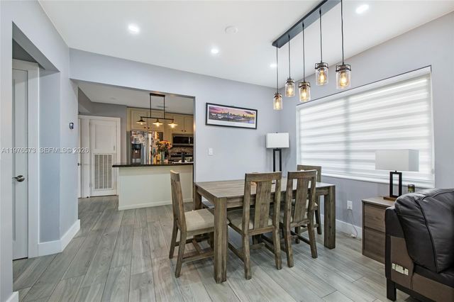 1620 SW 19th St 1620, Miami, FL 33145