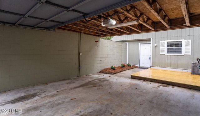 900 Brotherhood Rd Apt B2, Beaufort, SC 29902