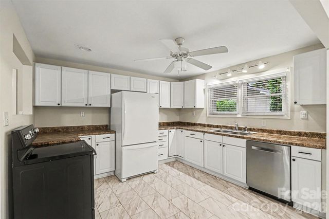 20 Wright Avenue, York, SC 29745