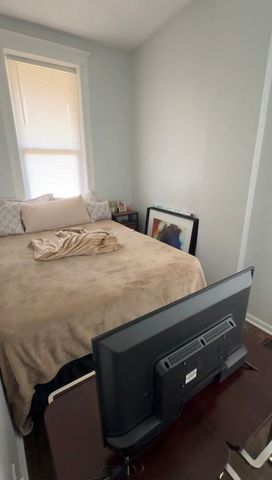 822 N Lawndale Avenue, Chicago, IL 60651