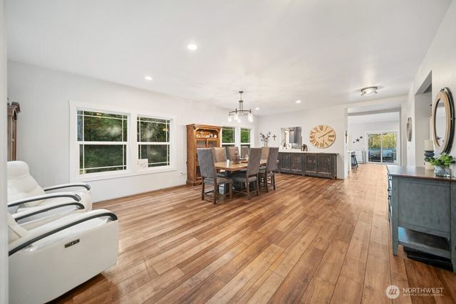 6401 Buckshot Place NW, Seabeck, WA 98380