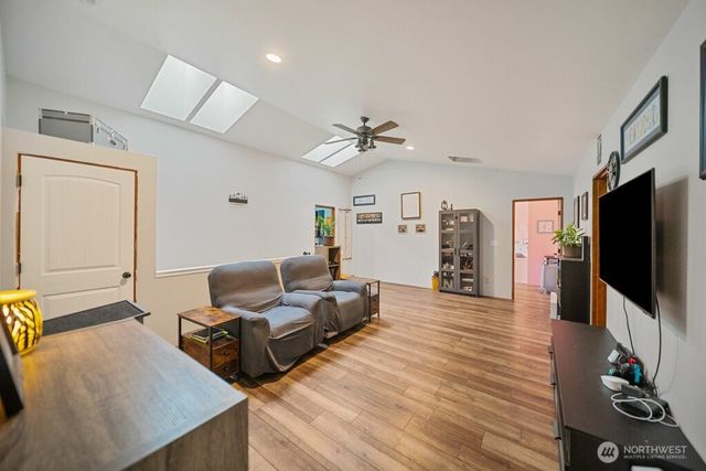 6401 Buckshot Place NW, Seabeck, WA 98380