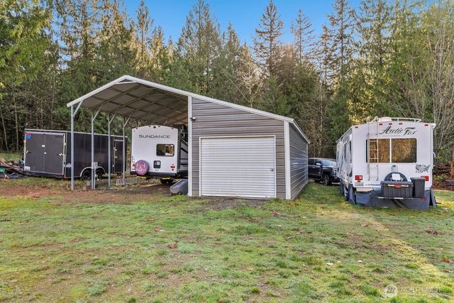 6401 Buckshot Place NW, Seabeck, WA 98380