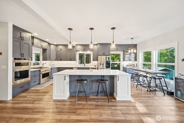 6401 Buckshot Place NW, Seabeck, WA 98380