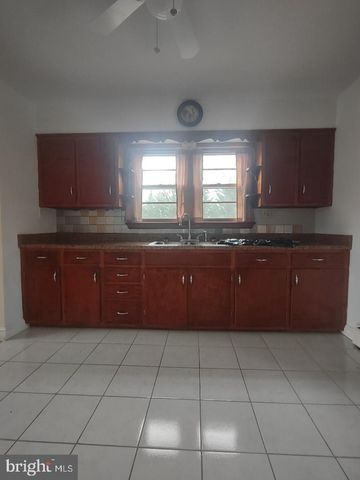 12701 LEWISDALE RD, Clarksburg, MD 20871