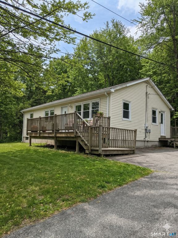 23 Holbrook Road, Seymour, CT 06483