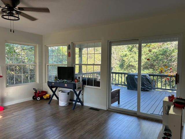 507 E Sunset Street, Stockton, MO 65785