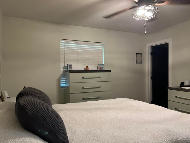 507 E Sunset Street, Stockton, MO 65785