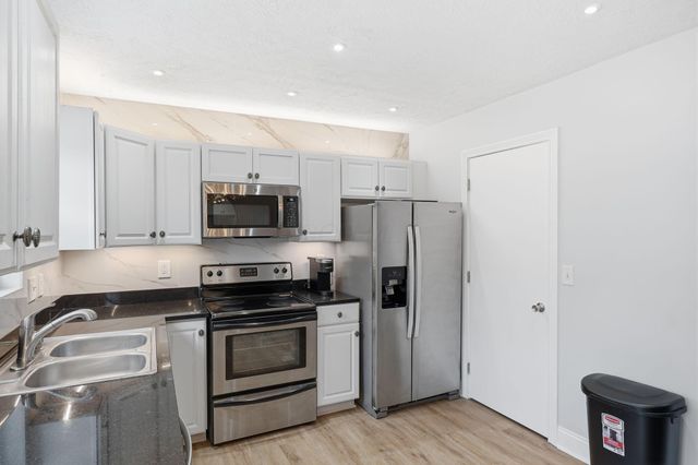 7909 Thornfield Lane, 41, Columbus, OH 43235