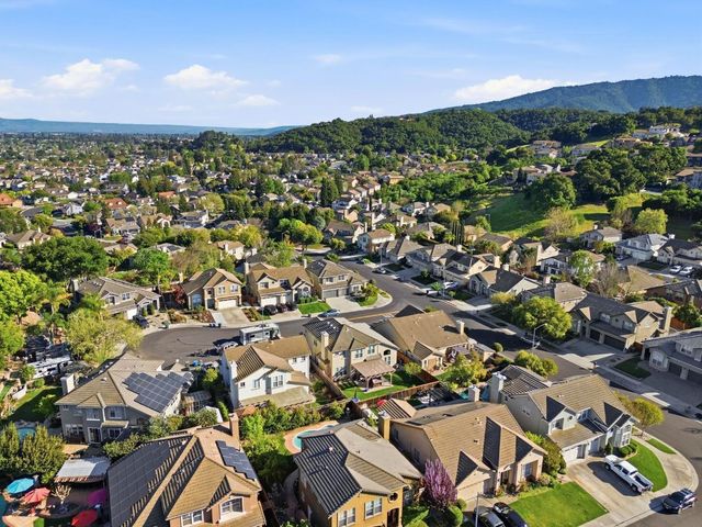 9212 Kestrel Court, Gilroy, CA 95020