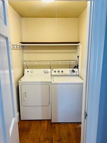 3 Lynnfield Street 2, Peabody, MA 01960