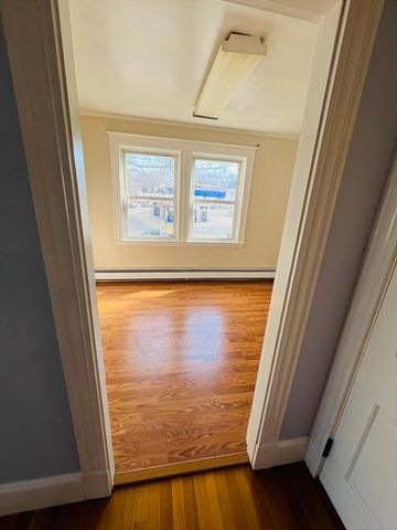 3 Lynnfield Street 2, Peabody, MA 01960