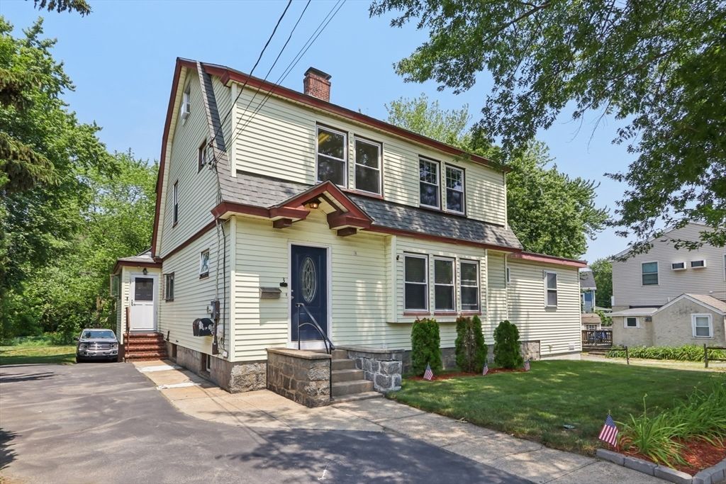 3 Lynnfield Street 2, Peabody, MA 01960