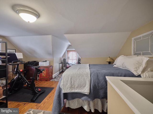 52 N MAIN ST, New Hope, PA 18938