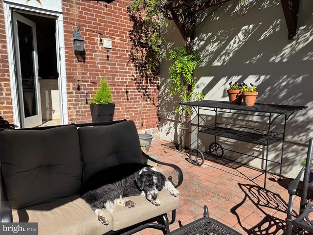 52 N MAIN ST, New Hope, PA 18938