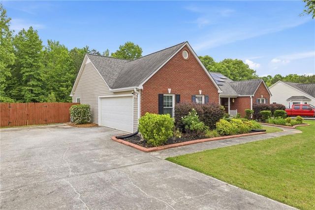 516 Ansley Forest Drive, Monroe, GA 30655