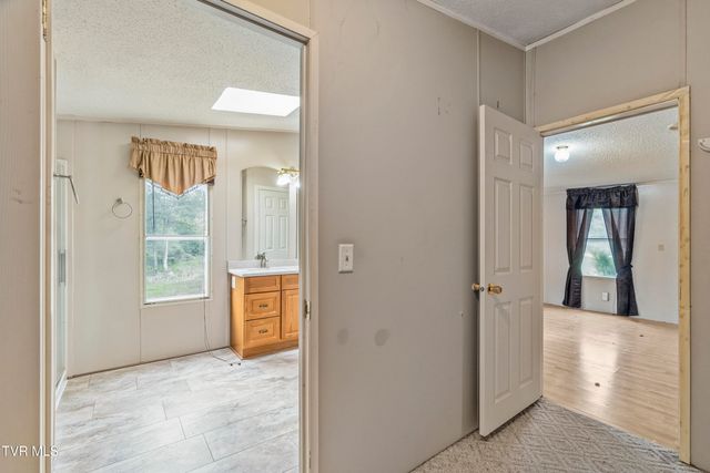 815 Flatwoods Road, Mosheim, TN 37818
