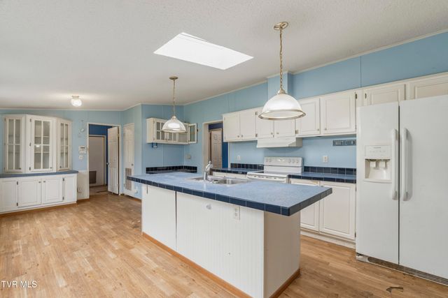 815 Flatwoods Road, Mosheim, TN 37818