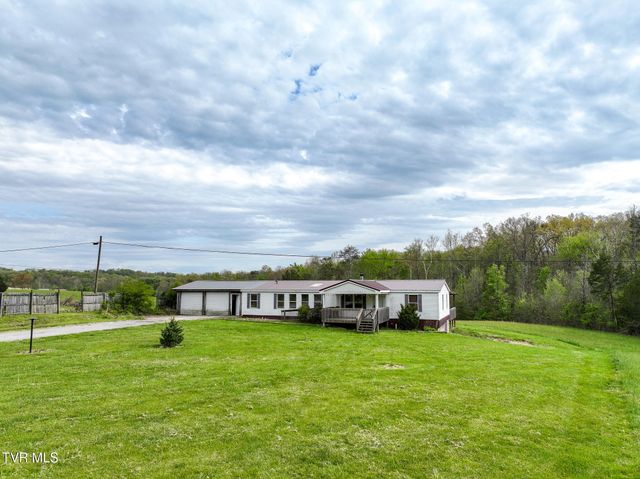 815 Flatwoods Road, Mosheim, TN 37818