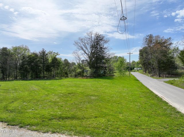 815 Flatwoods Road, Mosheim, TN 37818