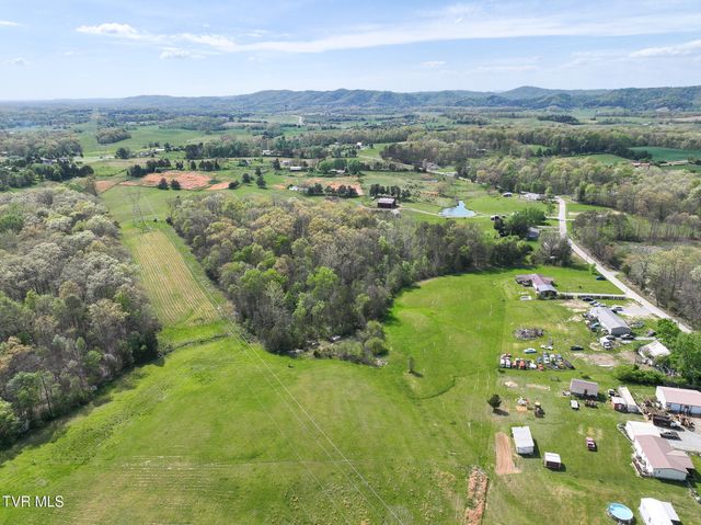 815 Flatwoods Road, Mosheim, TN 37818