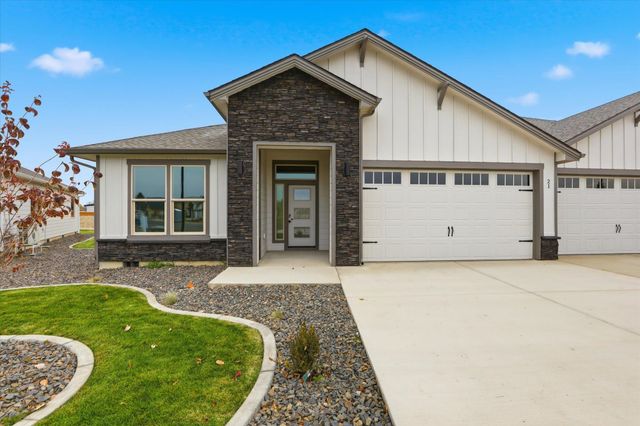 1109 - Unit 21 N Country Club Dr, Deer Park, WA 99006