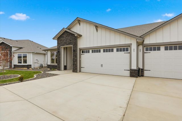 1109 - Unit 21 N Country Club Dr, Deer Park, WA 99006