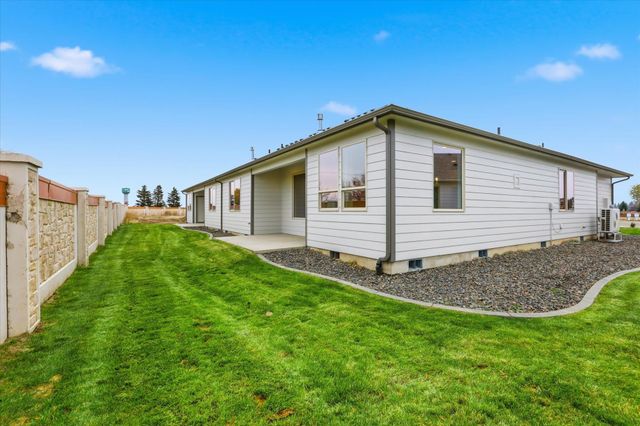 1109 - Unit 21 N Country Club Dr, Deer Park, WA 99006