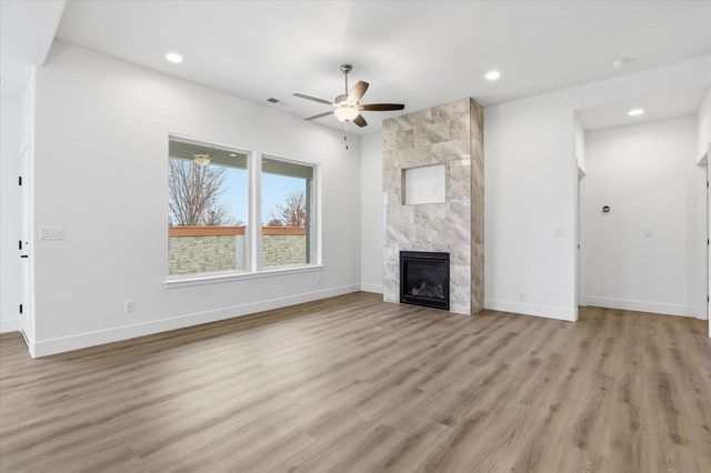 1109 - Unit 21 N Country Club Dr, Deer Park, WA 99006