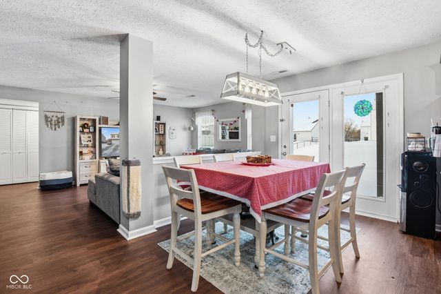 1916 Abbey Lane, Danville, IN 46122