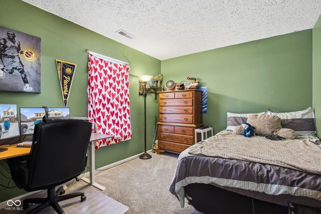 1916 Abbey Lane, Danville, IN 46122